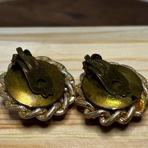 Vintage clip-on earrings signed: Germany. Some glue showing on back. See photos. - Picture 5 of 7